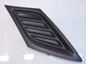 Grill Nerka Zderzaka Prawa Saab 9-3 Ii Lift