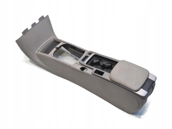 Tunel Środkowy Podłokietnik Volvo V50 Lift