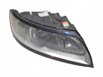 Lampa Prawa Przednia Przód Xenon Volvo V50 Lift
