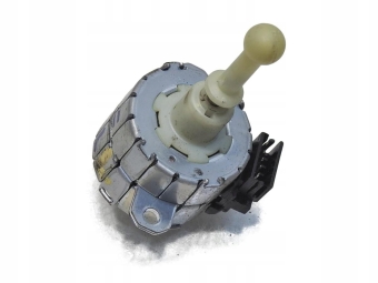 Silniczek Regulacji Lampy Lewy Volvo V70 Iii