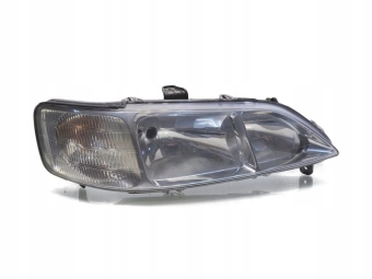 LAMPA PRAWA PRZEDNIA PRZÓD HONDA ACCORD VI