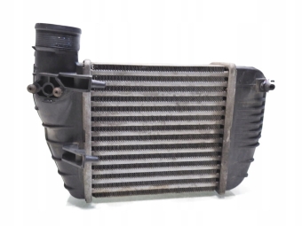 CHŁODNICA INTERCOOLER AUDI A6 C6 2.0 TFSI