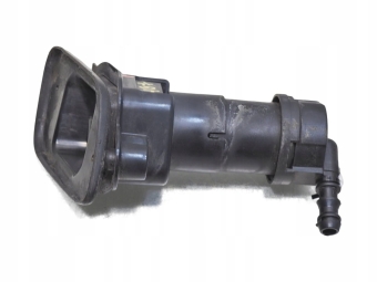 SPRYSKIWACZ LAMPY PRAWY AUDI A4 B7