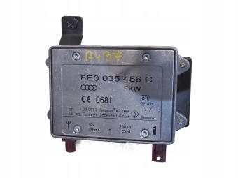 WZMACNIACZ ANTENY AUDI A4 B7 8E0035456C