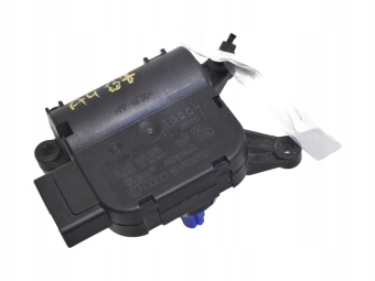 SILNICZEK NAGRZEWNICY AUDI A4 B7 8E1820511D