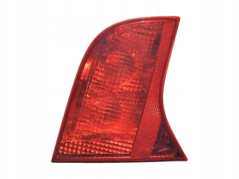 LAMPA LEWA TYLNA TYŁ KLAPY AUDI A4 B7 AVANT