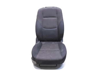 FOTEL PRAWY PRZÓD PODGRZEWANY HYUNDAI i30 I