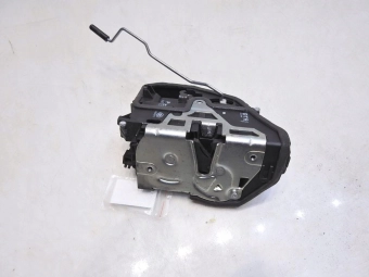 ZAMEK DRZWI PRAWY PRZÓD 7 PIN BMW 3 E91 7059974
