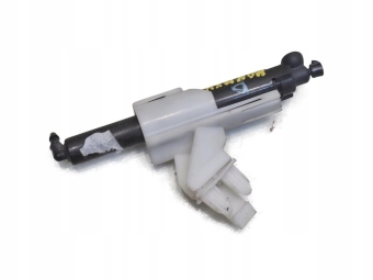 SPRYSKIWACZ LAMPY PRAWY FORD MONDEO MK4 LIFT