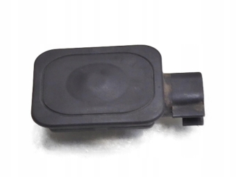 PRZYCISK KLAPY TYŁ MIKROSTYK MONDEO MK4 LIFT KOMBI