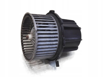 WENTYLATOR DMUCHAWA AUDI A4 B8 2.0 TDI 8K1820021