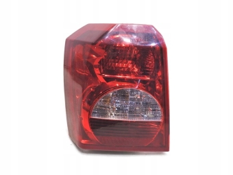 LAMPA LEWA TYLNA TYŁ DODGE CALIBER 05303881AI