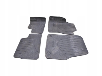 DYWANIKI WYCIERACZKI OPEL ASTRA III H 93199704