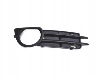 KRATKA ZDERZAKA PRAWA AUDI A3 8P 8P4807682B