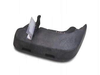 CHLAPACZ PRAWY PRZÓD AUDI A3 8P 8P0075111
