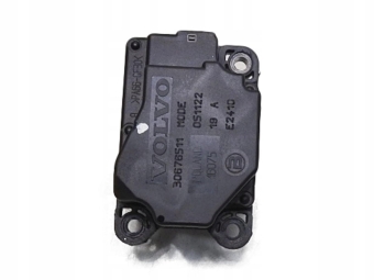SILNICZEK NAGRZEWNICY VOLVO XC90 I 30676511