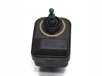 SILNICZEK REGULACJI LAMPY VOLVO XC90 I
