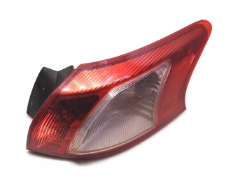 LAMPA PRAWA TYLNA TYŁ MITSUBISHI LANCER VIII SPORTBACK 220-87977