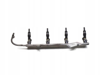 LISTWA WTRYSKOWA WTRYSKI LANCER VIII 1.8 16V 1465A029 JME240B EAT305