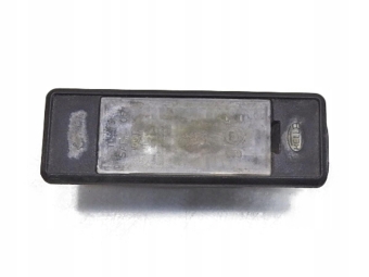 LAMPKA TABLICY REJESTRACYJNEJ PEUGEOT 607 LIFT 9688349480 2KA008224-10