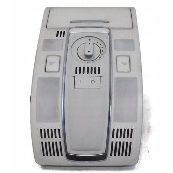 LAMPKA OŚWIETLENIE KABINY SCHOWEK AUDI A6 C6 4F0947135BF
