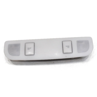 LAMPKA OŚWIETLENIE WNĘTRZA AUDI A6 C6 4F0947111