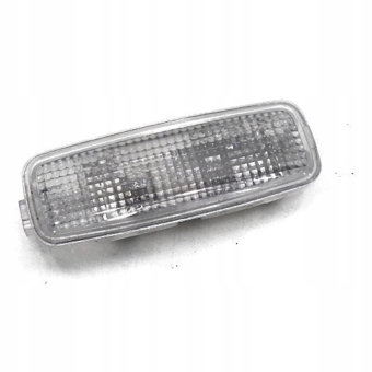 LAMPKA OŚWIETLENIE WNĘTRZA AUDI A6 C6 4E0947105