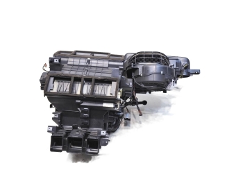 NAGRZEWNICA RENAULT LATITUDE 2.0 DCI 272700042R