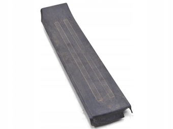 PRÓG STOPIEŃ PRAWY PRZÓD NISSAN NV200 76951JX00A