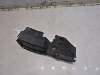 KIEROWNICA POWIETRZA PRAWA BMW E61 7050604