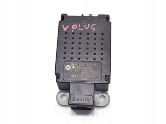 WZMACNIACZ ANTENY VW GOLF V PLUS 5M0035570B 7617310031