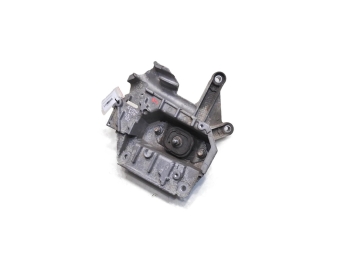 ŁAPA PODUSZKA SKRZYNI RENAULT CLIO III 1.5 DCI 8200043084 8200457080