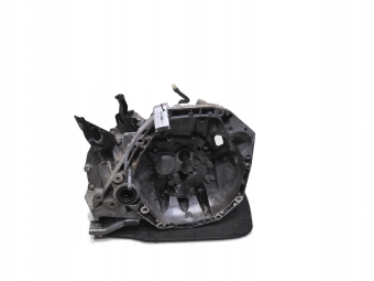 SKRZYNIA BIEGÓW RENAULT CLIO III 1.5 DCI JR5306 8201042105