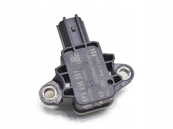 SENSOR UDERZENIOWY AUDI A4 B7 8P0955557