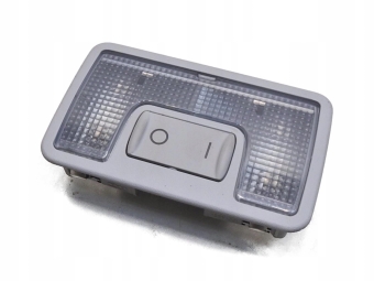 LAMPKA OŚWIETLENIE WNĘTRZA TYŁ AUDI A4 B7 AVANT 4B9947123