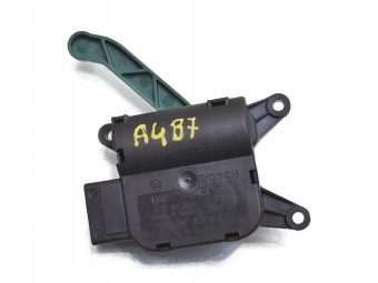 SILNICZEK NAGRZEWNICY AUDI A4 B7 8E1820511B 0132801303