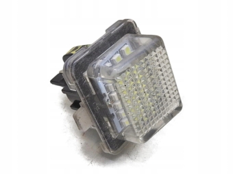 LAMPKA TABLICY REJESTRACYJNEJ MERCEDES W212 001318