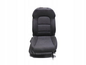 FOTEL PRAWY PRZÓD AUDI A3 8P