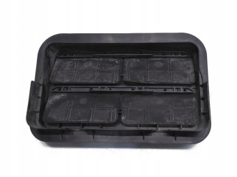 KRATKA WENTYLACYJNA TYŁ SUBARU OUTBACK IV 72651AG000 72653AG000