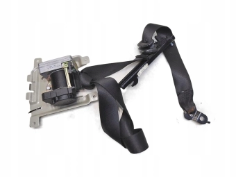 PAS BEZPIECZEŃSTWA NAPINACZ PRAWY PRZÓD MERCEDES W203 LIFT 33005930F