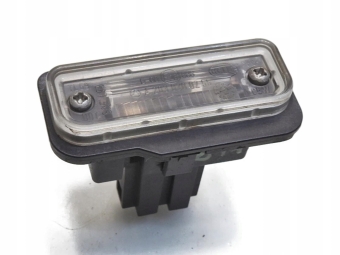 LAMPKA TABLICY REJESTRACYJNEJ MERCEDES W203 KOMBI LIFT A2038200256