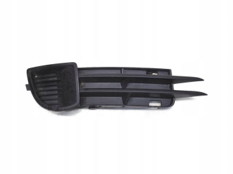 KRATKA ZDERZAKA PRAWA AUDI A3 8P 8P3807682