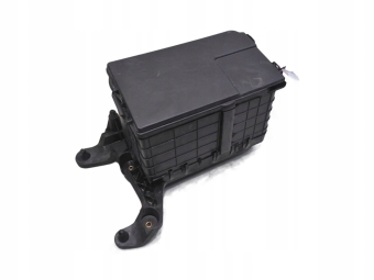 OBUDOWA AKUMULATORA AUDI A3 8P 1.9 TDI 1K0915333B