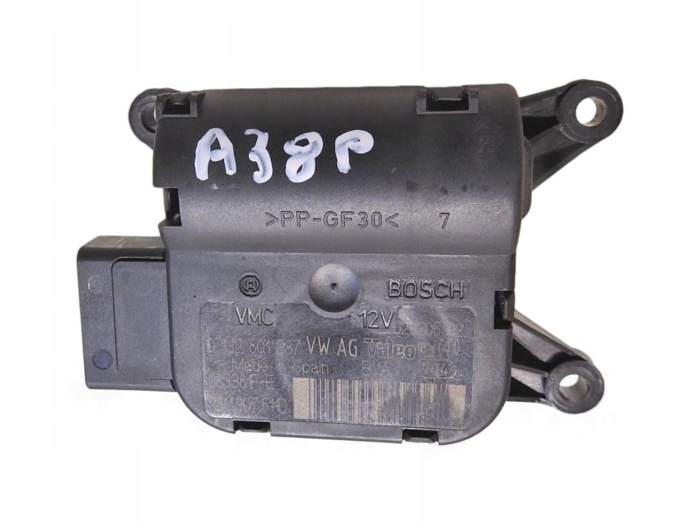 26ac3af109cb426b66c471fabc7bf6d9
