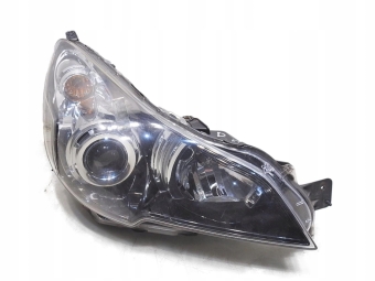 LAMPA PRAWA PRZEDNIA PRZÓD XENON SUBARU LEGACY V