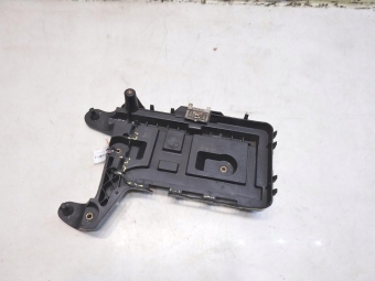 PODSTAWA AKUMULATORA SEAT ALTEA 1.9 TDI 1K0915333