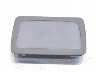 LAMPKA OŚWIETLENIE BAGAŻNIKA AUDI A6 C6 ALLROAD 4L0947123