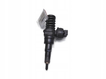 WTRYSK WTRYSKI POMPOWTRYSKI VW GOLF V 1.9 TDI 038130073AG 0414720215