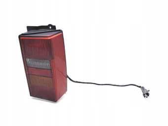 LAMPA PRAWA TYLNA TYŁ JEEP CHEROKEE XJ 8956000120