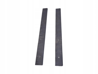 LISTWA NAKŁADKA PROGU PRZÓD JEEP CHEROKEE XJ 8955003370